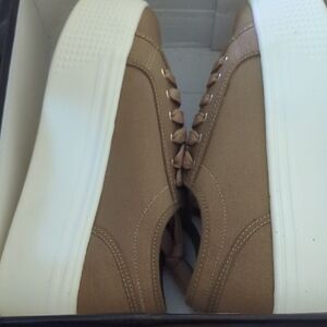 Nasty Gal Canvas Lace Up Flatform Sneakers- 7